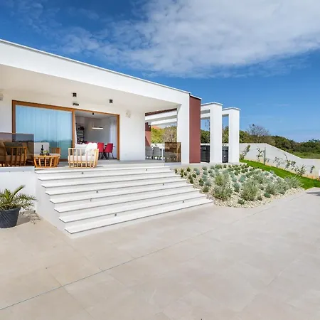 Grofica - Luxury And Romance With Heated Pool, Jacuzzi, Tavern And Proximity To The Sea, - Istria 别墅