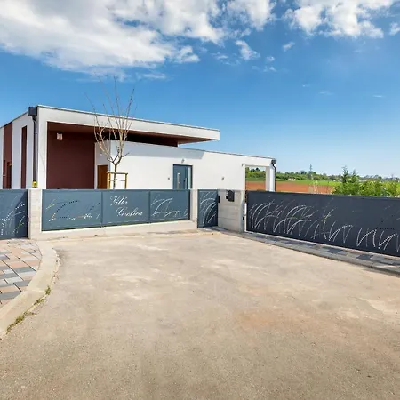 Grofica, New House, Heated Pool, Jacuzzi, Playgroung & Bbq, Near Beaches, - Istria Villa Pula