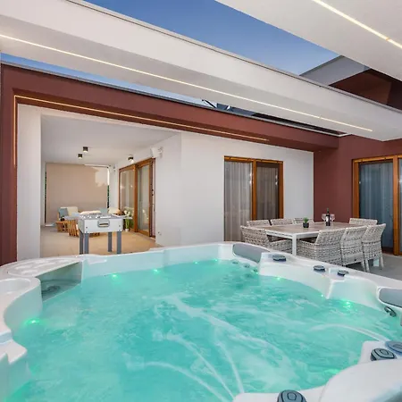 Grofica, New House, Heated Pool, Jacuzzi, Playgroung & Bbq, Near Beaches, - Istria Pula