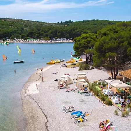 Villa Grofica, New House, Heated Pool, Jacuzzi, Playgroung & Bbq, Near Beaches, - Istria Pula