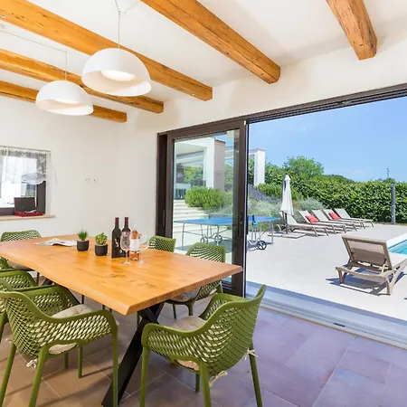 Villa Grofica, New House, Heated Pool, Jacuzzi, Playgroung & Bbq, Near Beaches, - Istria Pula