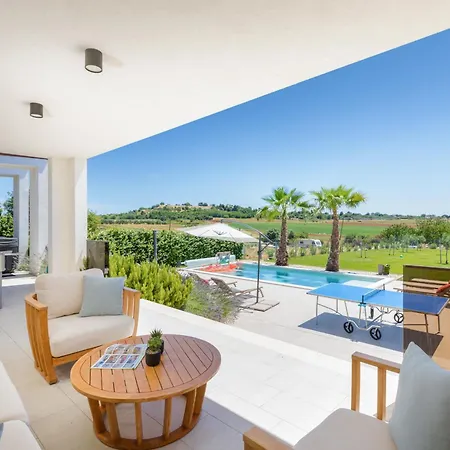 Villa Grofica, New House, Heated Pool, Jacuzzi, Playgroung & Bbq, Near Beaches, - Istria *