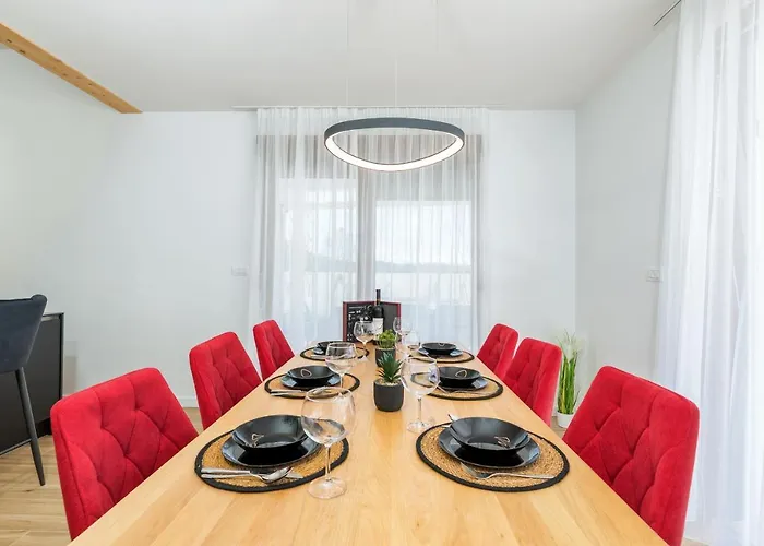 Βίλα Grofica - Luxury And Romance With Heated Pool, Jacuzzi, Tavern And Proximity To The Sea, - Istria *