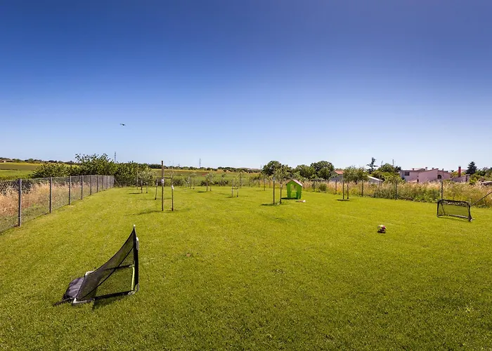 Grofica - Luxury And Romance With Heated Pool, Jacuzzi, Tavern And Proximity To The Sea, - Istria Βίλα Πούλα