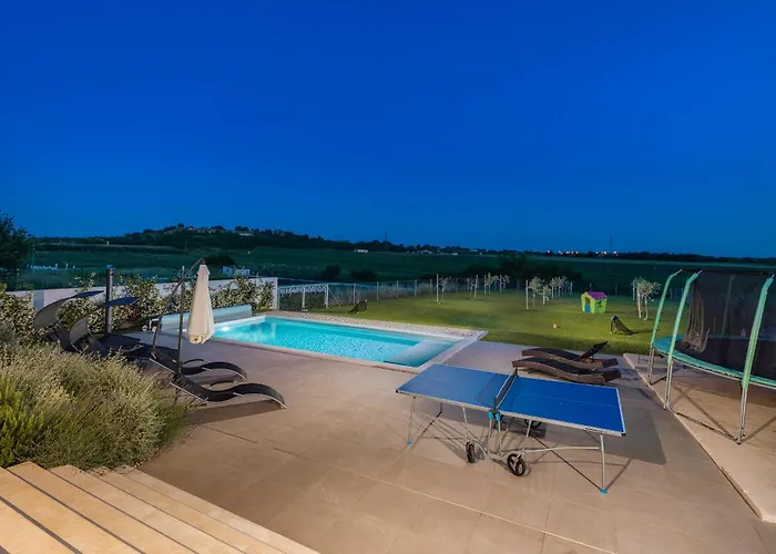 Βίλα Grofica - Luxury And Romance With Heated Pool, Jacuzzi, Tavern And Proximity To The Sea, - Istria Πούλα