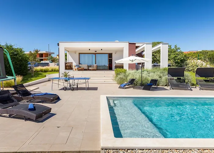 Βίλα Grofica - Luxury And Romance With Heated Pool, Jacuzzi, Tavern And Proximity To The Sea, - Istria *