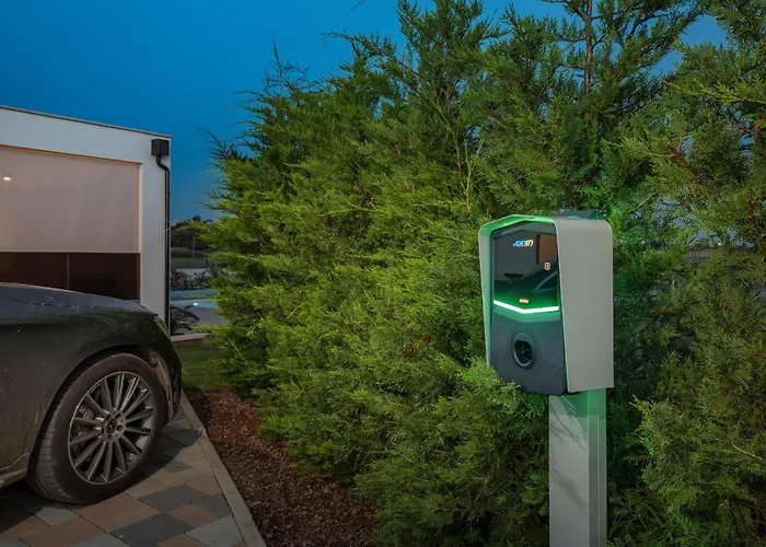 Grofica - Luxury And Romance With Heated Pool, Jacuzzi, Tavern And Proximity To The Sea, - Istria * Πούλα