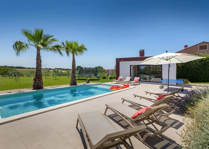 Grofica - Luxury And Romance With Heated Pool, Jacuzzi, Tavern And Proximity To The Sea, - Istria * Πούλα